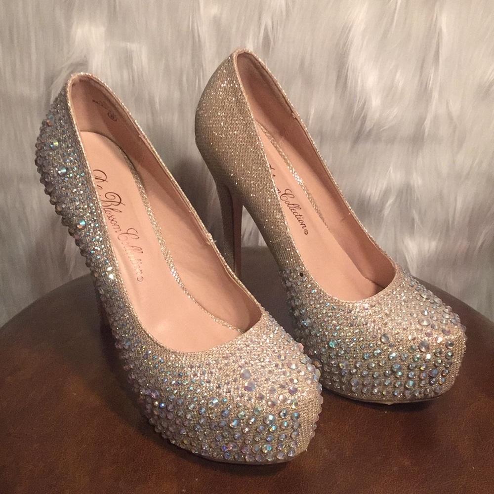 Gold sequence pumps